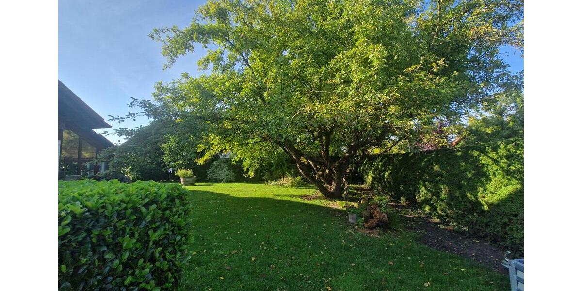 Einfamilienhaus Finsing - 7 Zimmer, 200 m&sup2;, 2.990&euro; | Angebot:25382084