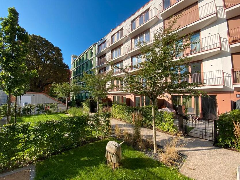 DESIGNER TOWNHOUSE I GARDEN LOFT - SCHWABING WEST