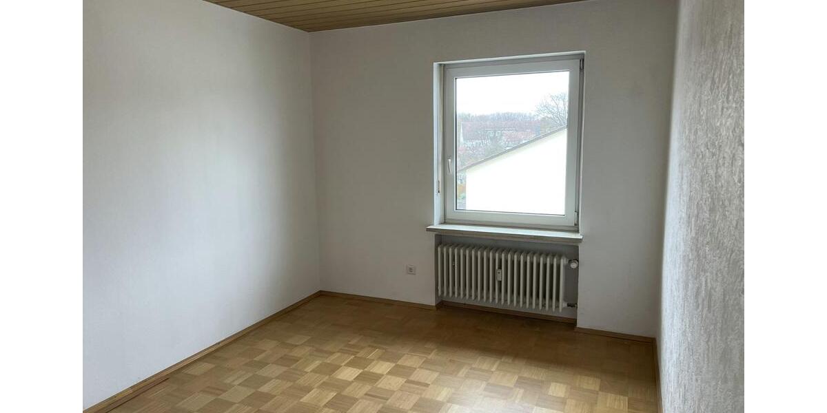 Etagenwohnung Karlsfeld - 3.5 Zimmer, 87 m&sup2;, 499.000&euro; | Angebot:26120570