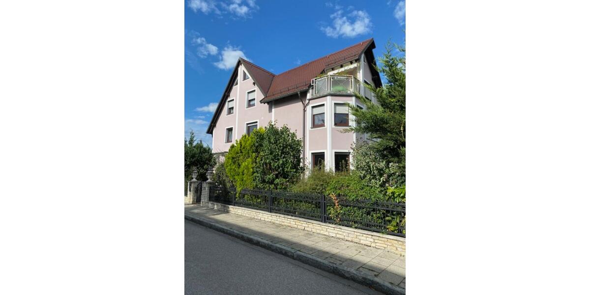 Erdgeschoßwohnung München Aubing-Lochhausen-Langwied - 5 Zimmer, 160 m&sup2;, 2.900&euro; | Angebot:25102130