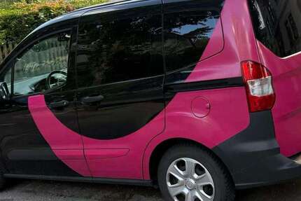 Ford Transit Courier 85.000 km 9.850 &euro; Starnberg, St 82319