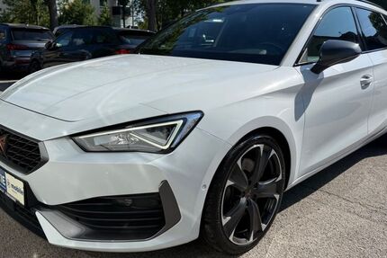 Cupra Leon 61.311 km 25.900 &euro; München 81243