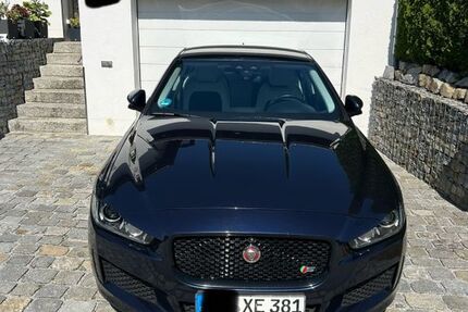 Jaguar XE 187.000 km 15.900 &euro; München 81241