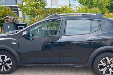 Dacia Sandero 24.000 km 14.900 &euro; Brunnthal 85649