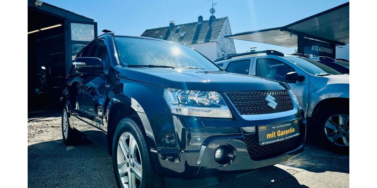 Suzuki Grand Vitara 107.000 km 9.850 &euro; München 81825