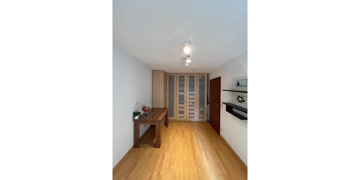 Etagenwohnung Olching - 1 Zimmer, 15 m&sup2;, 650&euro; | Angebot:24830364