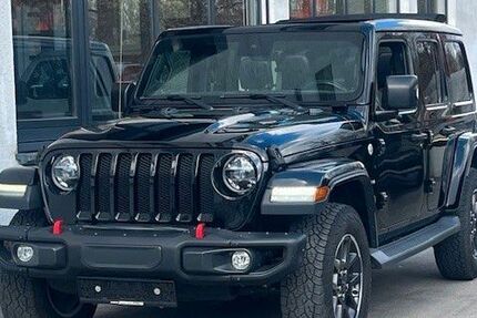Jeep Wrangler 58.390 km 42.900 &euro; München 81677