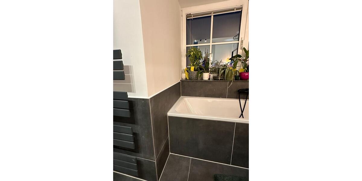 Dachgeschoßwohnung München Schwabing-Freimann - 3 Zimmer, 82 m&sup2;, 1.050.000&euro; | Angebot:24659754