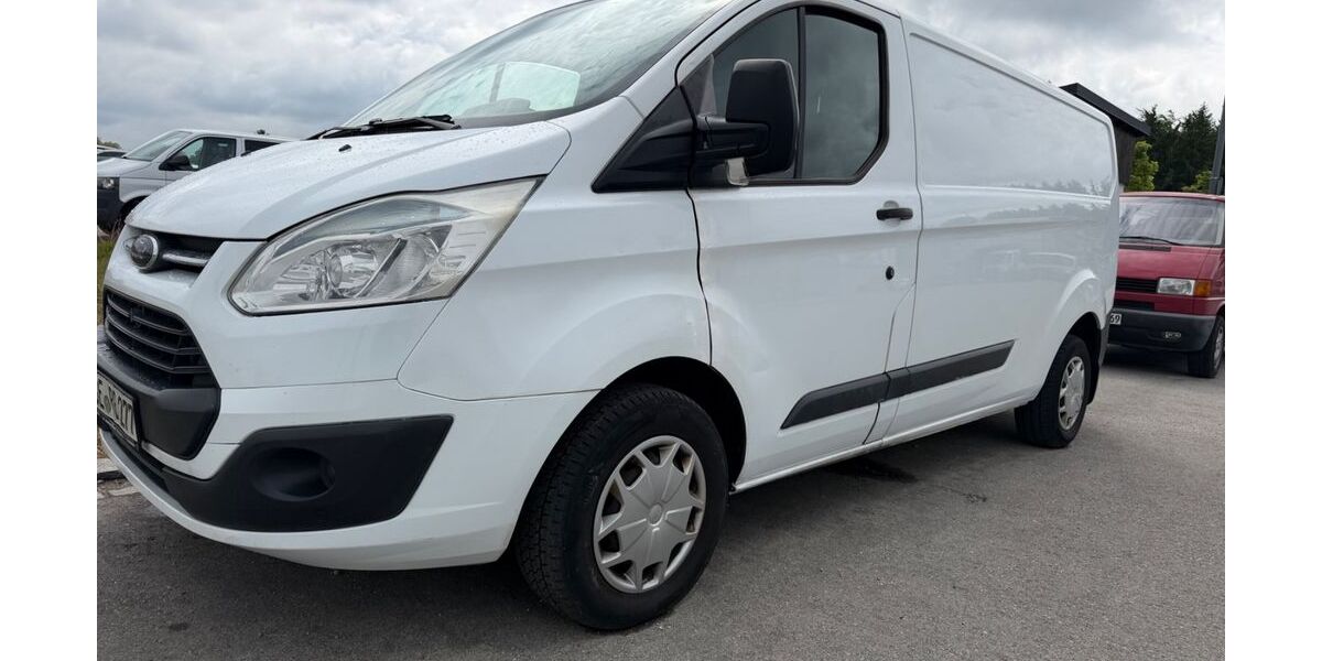 Ford Transit Custom 247.589 km 6.550 &euro; Puchheim 82178