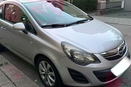 Opel Corsa 99.518 km 4.600 &euro; München 81379