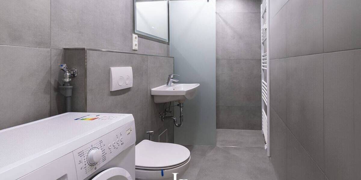 Etagenwohnung München Bogenhausen - 2 Zimmer, 62 m&sup2;, 495.000&euro; | Angebot:26798883