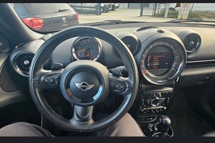Mini Countryman 139.500 km 11.990 € München 80313