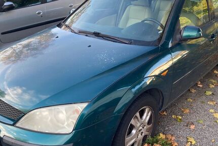 Ford Mondeo 103.000 km 850 € München 80636