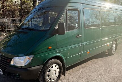 Mercedes-Benz Sprinter 111.589 km 9.900 &euro; München 80689