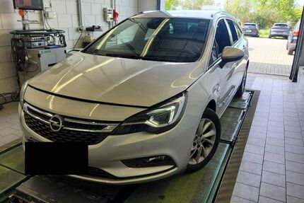 Opel Astra 114.000 km 8.999 &euro; Hohenbrunn bei München 85662