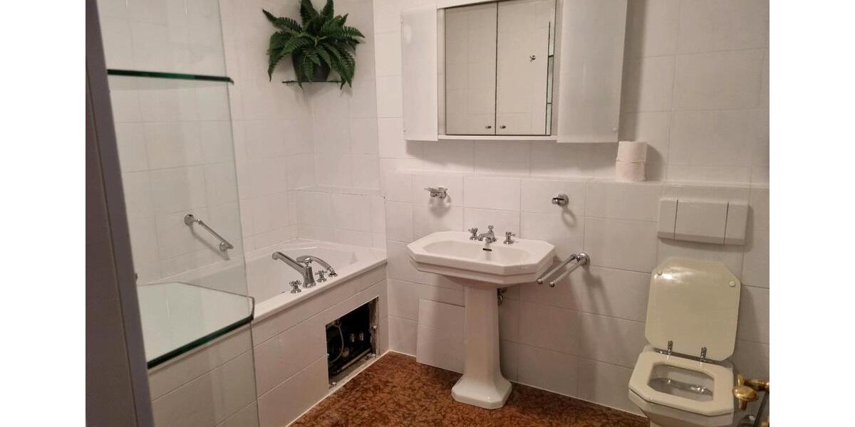 Etagenwohnung München Au-Haidhausen - 2 Zimmer, 77 m&sup2;, 600.000&euro; | Angebot:26249022