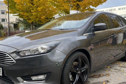 Ford Focus 87.956 km 9.290 &euro; Riemerling 85521