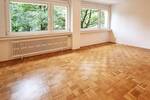 Helle 2,5-Zimmer-Wohnung mit großem Westbalkon - sofort bezugsfertig