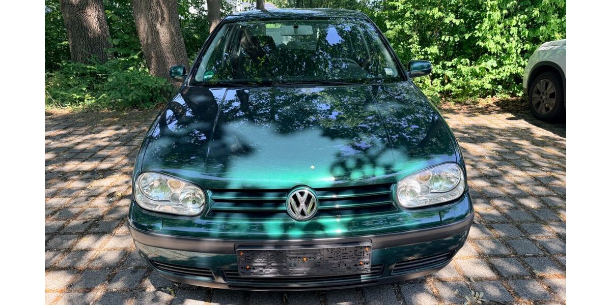 VW Golf 181.000 km 2.600 &euro; Gilching-Geisenbrunn 82205
