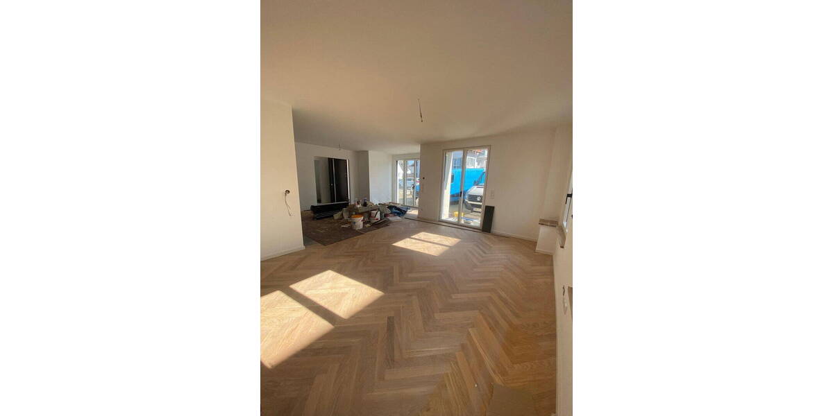 Doppelhaushälfte München Allach-Untermenzing - 7 Zimmer, 165 m&sup2;, 1.560.000&euro; | Angebot:26041234