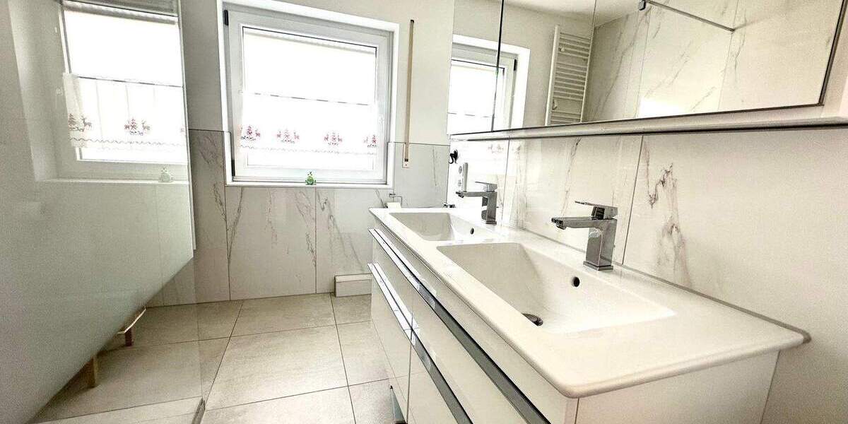 Doppelhaushälfte Grünwald - 6 Zimmer, 180 m&sup2;, 1.970.000&euro; | Angebot:25775680