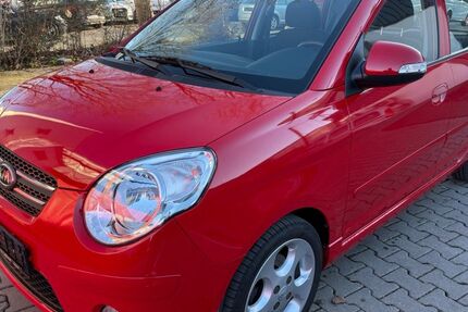 Kia Picanto 45.000 km 5.900 € München Trudering-Riem 81825