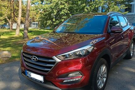 Hyundai TUCSON 91.000 km 12.850 &euro; Munchen 81369