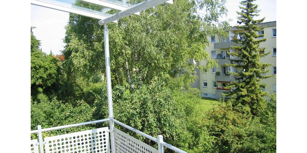 Dachgeschoßwohnung Karlsfeld - 3.5 Zimmer, 82 m&sup2;, 1.350&euro; | Angebot:25752513