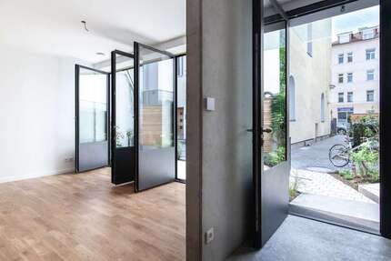 Haus München Ludwigsvorstadt-Isarvorstadt - 4 Zimmer, 151 m&sup2;, 4.990&euro; | Angebot:26632704