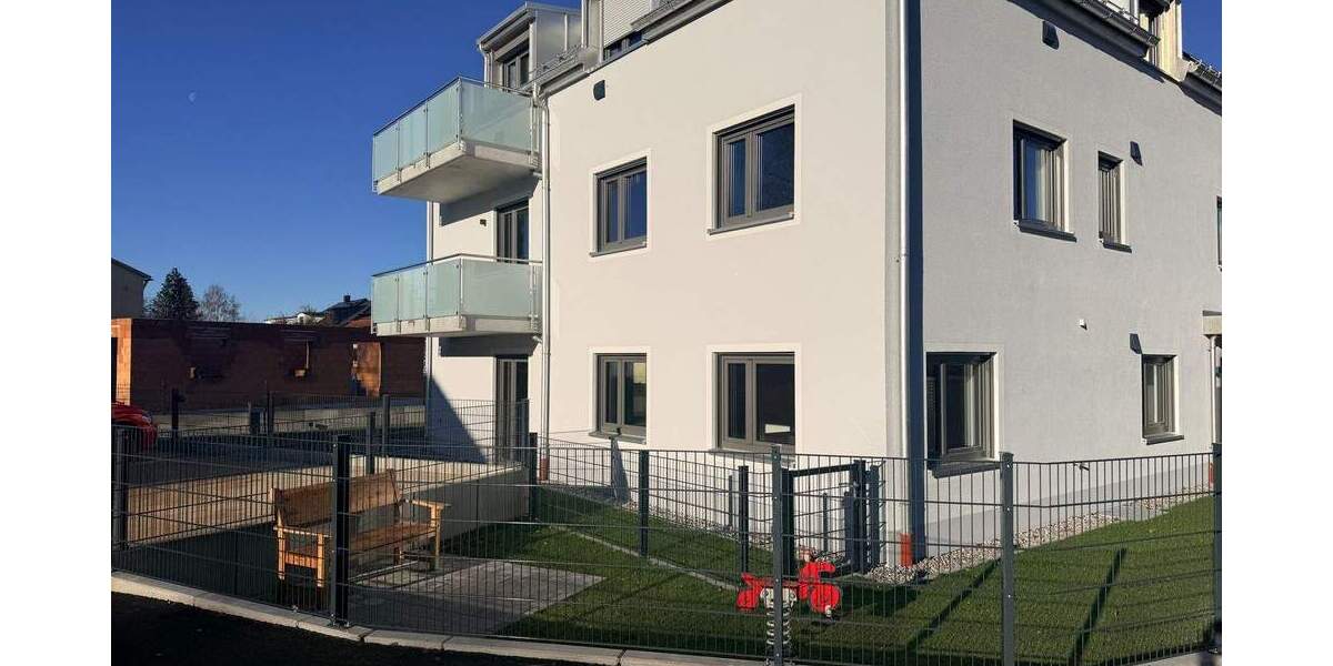 Familientraum! Wohnen auf zwei Ebenen mit Topausstattung, ausreichend Platz und sonnigem Garten 6 zimmer