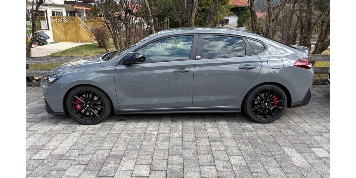 Hyundai i30 72.600 km 20.500 &euro; München 81927