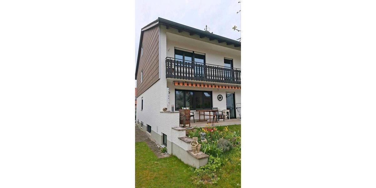 Doppelhaushälfte Bergkirchen - 6.5 Zimmer, 130 m&sup2;, 2.450&euro; | Angebot:26300240