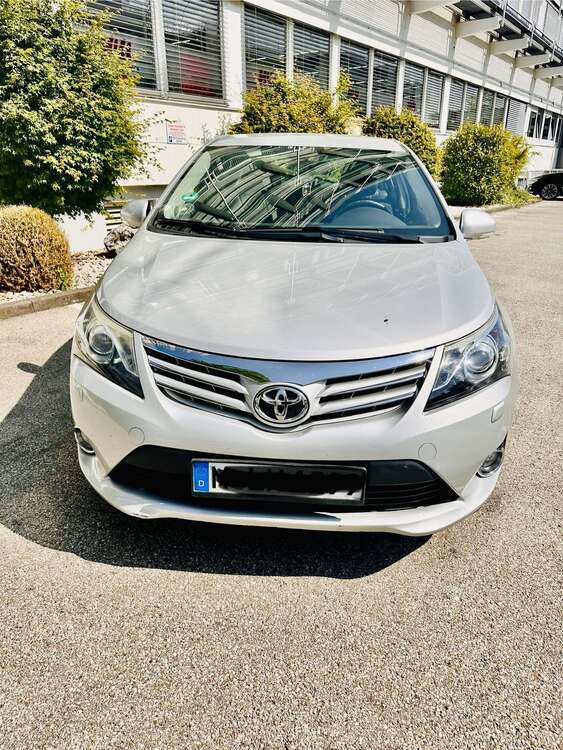 Avensis