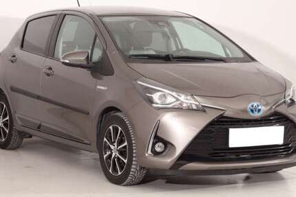 Toyota Yaris 62.200 km 14.490 € München 81673