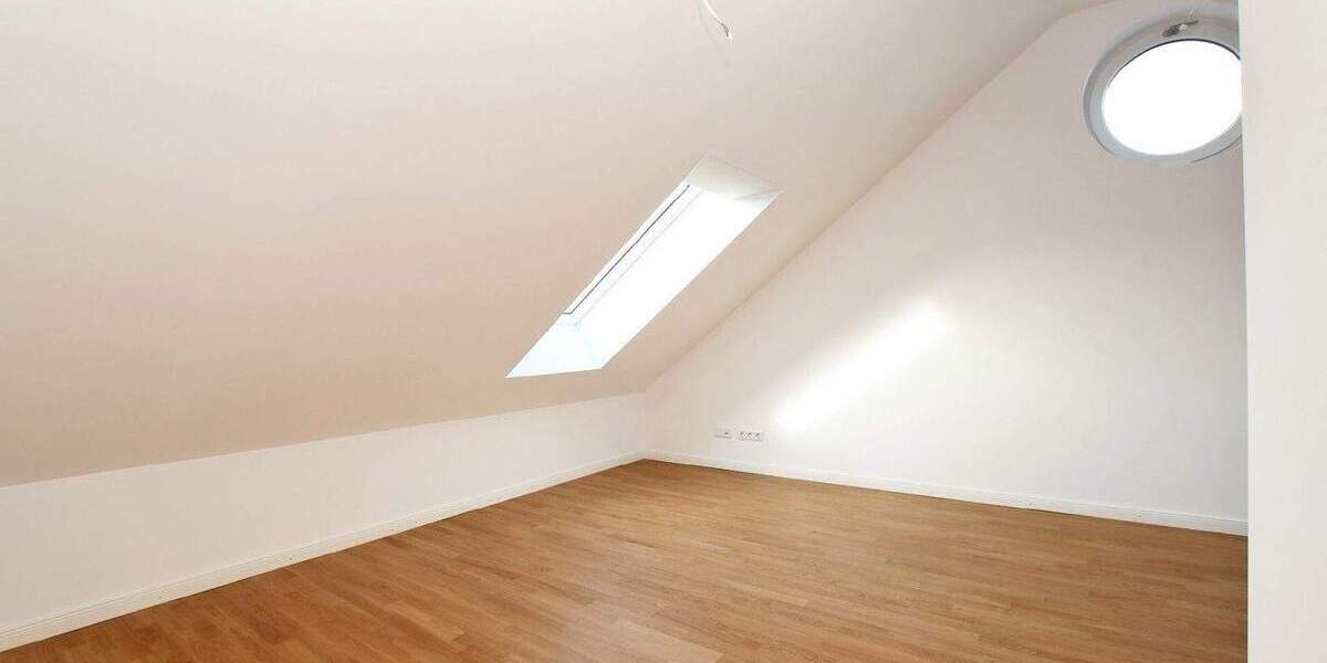 Etagenwohnung München Ramersdorf-Perlach - 4 Zimmer, 123 m&sup2;, 2.659&euro; | Angebot:25275727