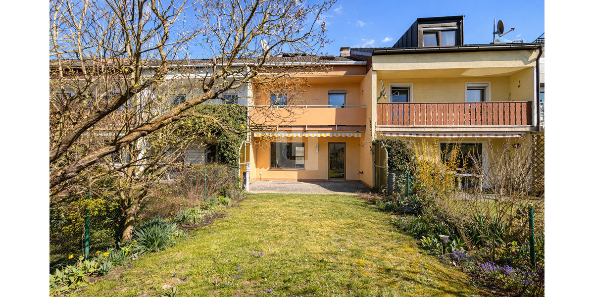 WINDISCH IMMOBILIEN - Renovierungsbedürftiges RMH mit viel Potential in familienfreundlicher Lage - Reihenmittelhaus Olching / Geiselbullach Geiselbullach | Angebot:25852870