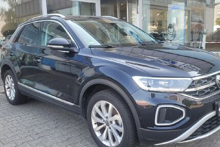 VW T-Roc 43.170 km 22.990 &euro; Gräfelfing 82166