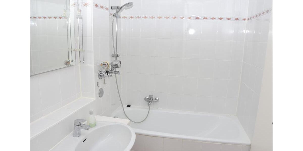 Erdgeschoßwohnung München Giesing - 3 Zimmer, 117 m&sup2;, 2.230&euro; | Angebot:25918685