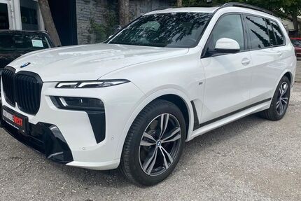 BMW X7 5.800 km 89.980 € München 81243