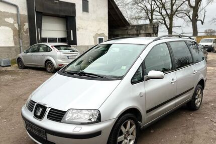 Seat Alhambra 344.000 km 1.699 &euro; Neufahrn 85375