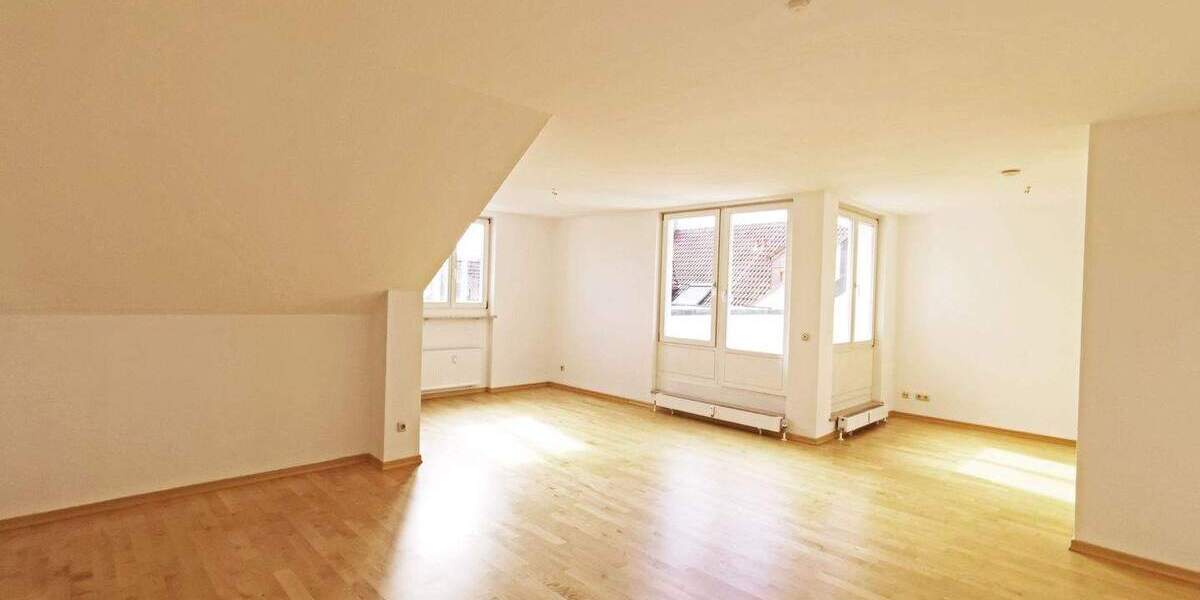 Etagenwohnung Unterhaching - 2 Zimmer, 90 m&sup2;, 1.460&euro; | Angebot:25741929