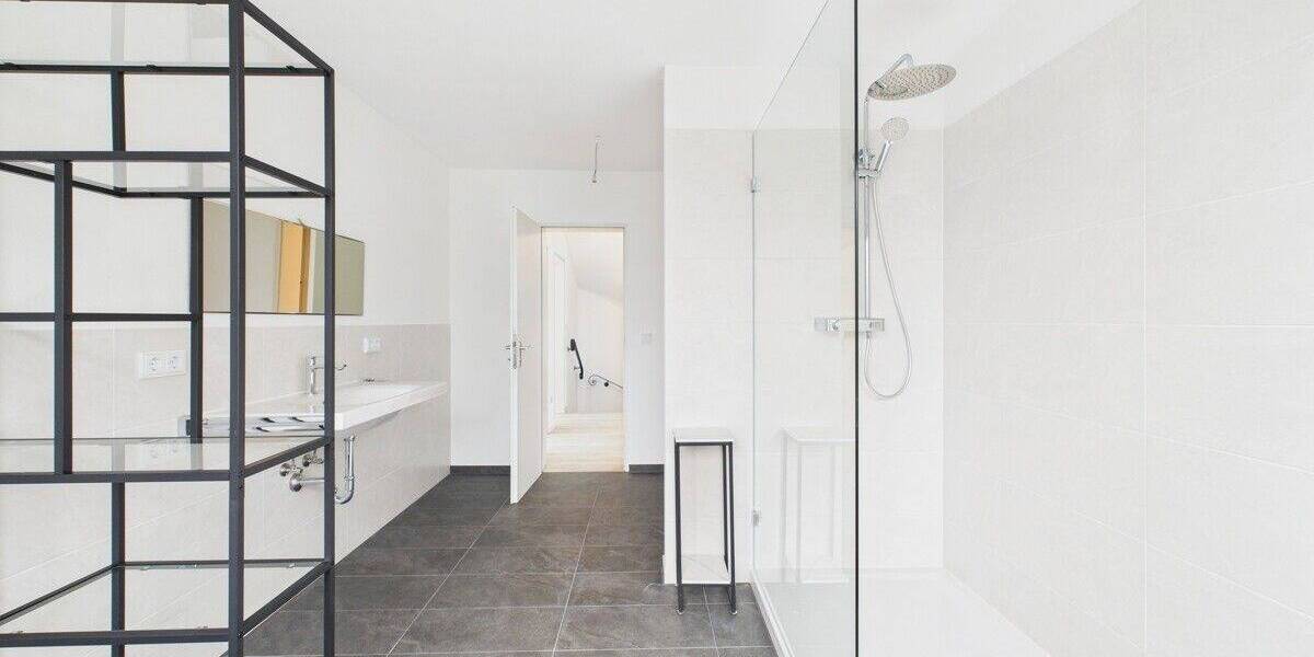 Doppelhaushälfte Germering - 4 Zimmer, 157 m&sup2;, 2.500&euro; | Angebot:25776521