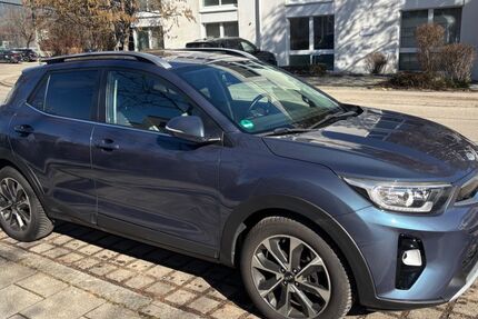 Kia Stonic 50.000 km 11.499 &euro; Ottobrunn 85521