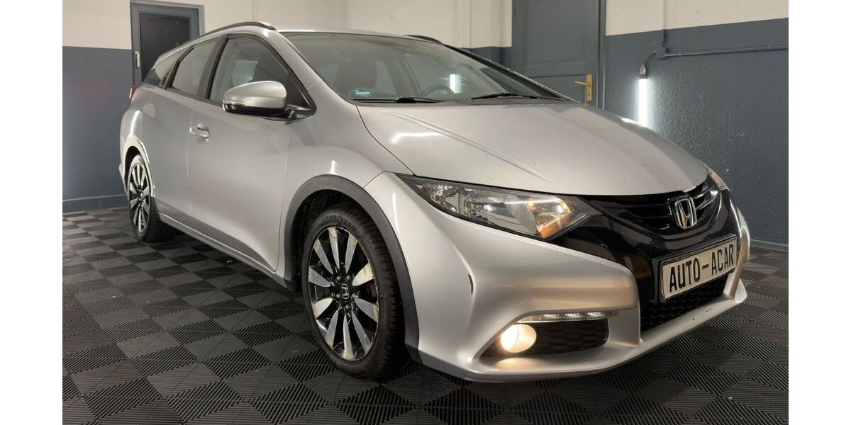 Honda Civic 272.589 km 3.990 &euro; München 81243