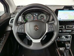 Suzuki SX4 S-Cross S-CROSS 1.5 COMF.+ALLGRIP AGS 2.000 km 29.490 &euro; Höhenkirchen-Siegertsbrun 85635