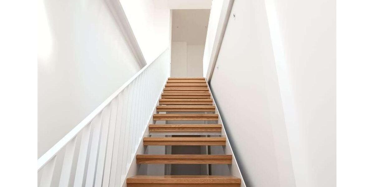 Erdgeschoßwohnung München Ludwigsvorstadt-Isarvorstadt - 3 Zimmer, 98 m&sup2;, 1.964&euro; | Angebot:25540021