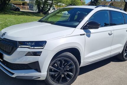 Skoda Karoq 8.000 km 36.990 &euro; München 81825