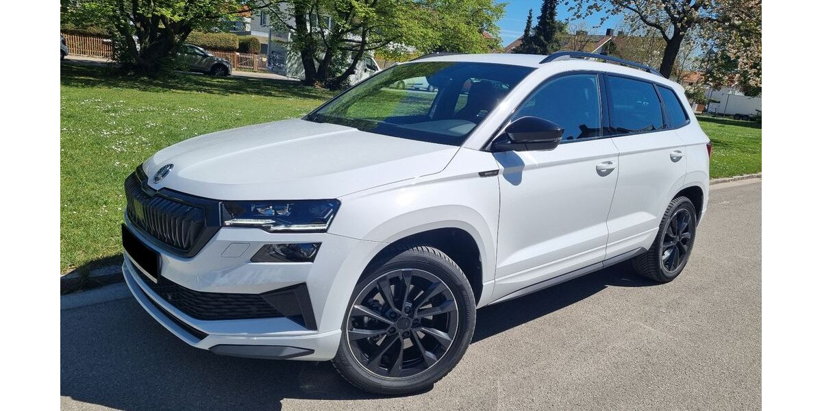 Skoda Karoq 8.000 km 36.990 &euro; München 81825