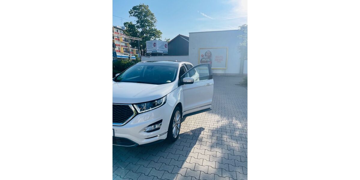 Ford Edge 119.500 km 20.200 € München 80686