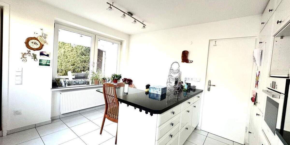 Doppelhaushälfte Grünwald - 6 Zimmer, 180 m&sup2;, 1.970.000&euro; | Angebot:25775680